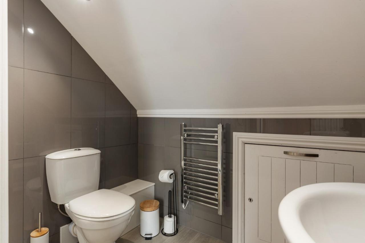 Acorn Cottage Тенбі Екстер'єр фото