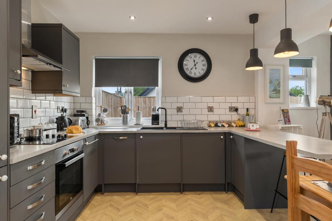 Acorn Cottage Тенбі Екстер'єр фото