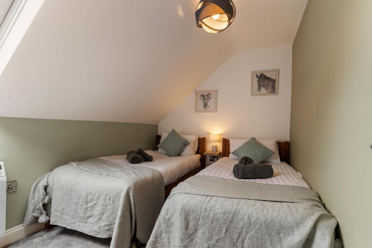 Acorn Cottage Тенбі Екстер'єр фото